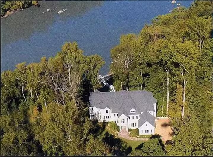 Aerial view of the waterfront estate above the Potomac River